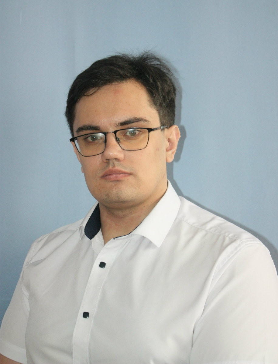 Должиков Кирилл Викторович.